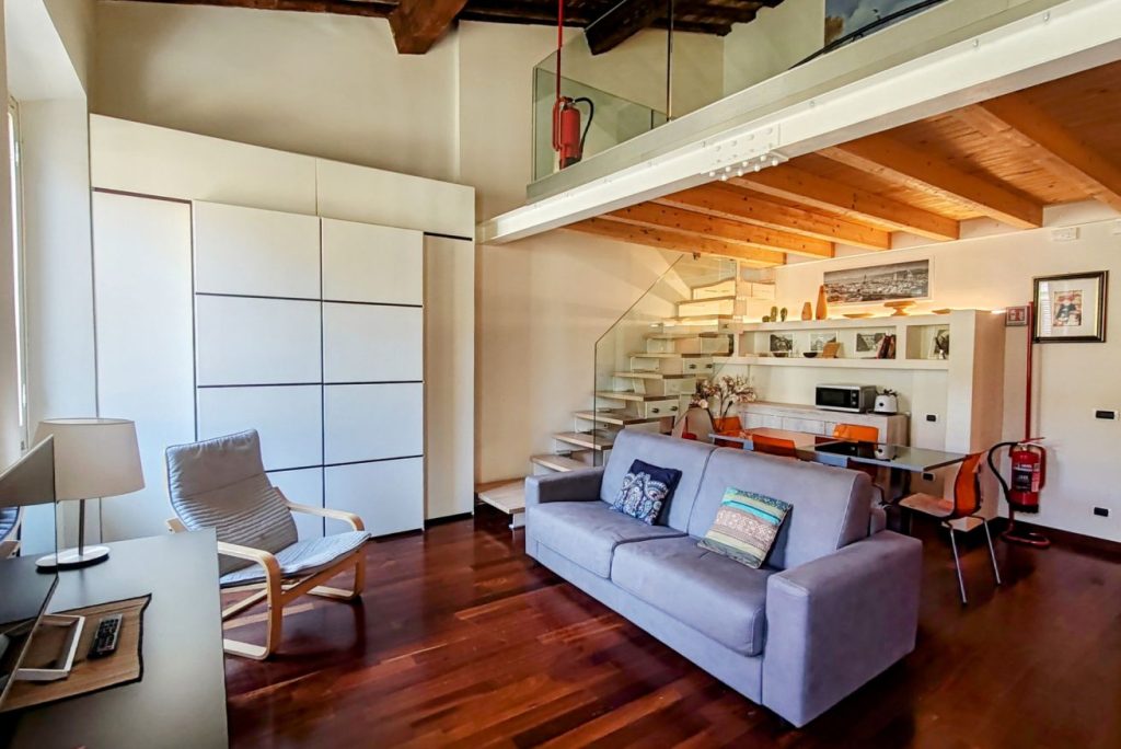 Cavour Mezzanine Suite